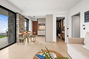 Evelmare Beachfront Apartments