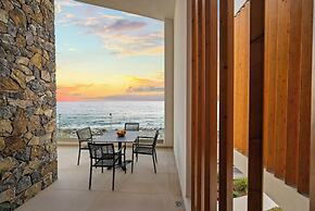 Evelmare Beachfront Apartments