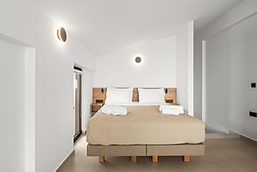 Evelmare Beachfront Apartments