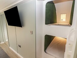 The Hazel Hobbit Pod