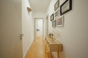 City Center Comfort Apartment A by Vacationy
