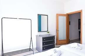 Exiles Bay - Camenzuli Apt 5