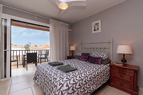 Villa Tricia 6 Bedroom Las Americas