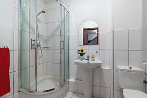 Villa Tricia 6 Bedroom Las Americas