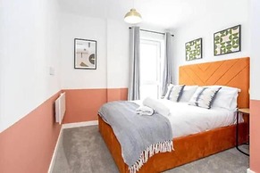 Cozy Urban Apartment in Salford