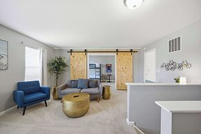 Ark & Creation Retreat For 12!