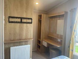 2 Bed-sleeps 6-patio-parking-pet Friendly