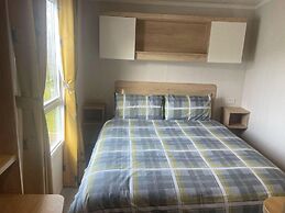 2 Bed-sleeps 6-patio-parking-pet Friendly