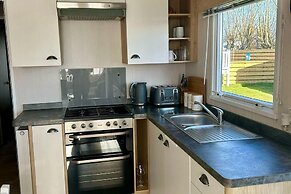 2 Bed-sleeps 6-patio-parking-pet Friendly