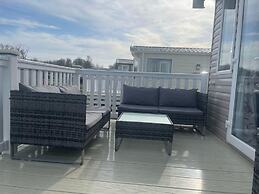 2 Bed-sleeps 6-patio-parking-pet Friendly