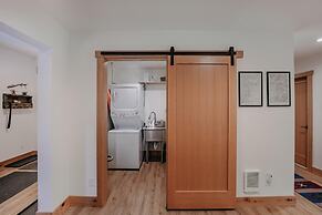 Mt Baker Rim Cabin 50 With Wifi, Hot Tub and Air Conditioning