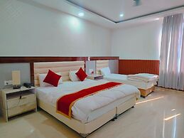 Sitaynam Hotel & Resort-Infront RAM Temp