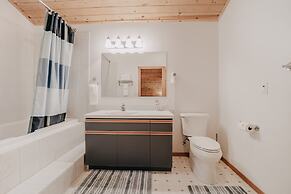 75sl - 2-bdrm - Loft - Sleeps 6 - Wifi - Pets Ok