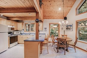 75sl - 2-bdrm - Loft - Sleeps 6 - Wifi - Pets Ok