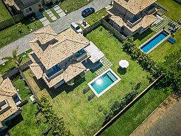 Bz83 Casa no Centro Piscina e 4 suítes