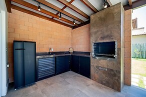 Bz83 Casa no Centro Piscina e 4 suítes