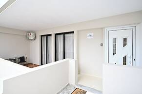 Blue Wave Suites - Ixia