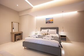 Blue Wave Suites - Ixia