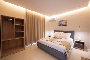 Blue Wave Suites - Ixia