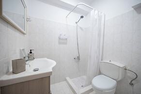 Blue Wave Suites - Ixia