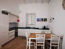 River View Ferragudo Terrace Villa