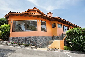 Casa Los Pinos