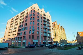 Waterlane Island Deluxe 4 by GrandApartm