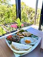 Delux Manvama Monteverde