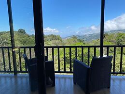 Delux Manvama Monteverde