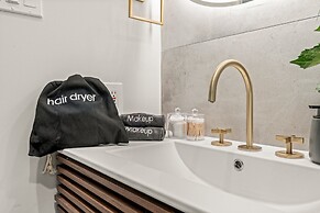 Historic Old City 1 Bedroom, 1 Bath