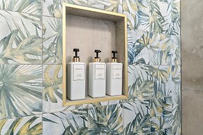 Stylish IBR IIBA Near Liberty Bell