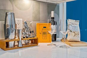 Stylish IBR IIBA Near Liberty Bell