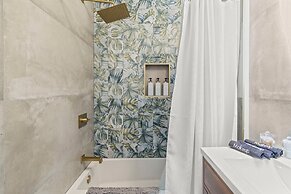 Stylish IBR IIBA Near Liberty Bell