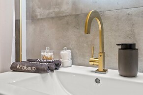 Stylish IBR IIBA Near Liberty Bell