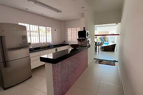 Casa com piscina em Boraceia