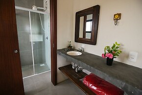 Hospedaria Noite Lunar - Praia do Rosa - SC