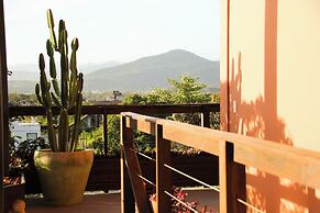 Hospedaria Noite Lunar - Praia do Rosa - SC