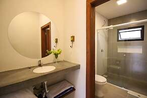 Hospedaria Noite Lunar - Praia do Rosa - SC