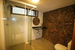 Hospedaria Noite Lunar - Praia do Rosa - SC