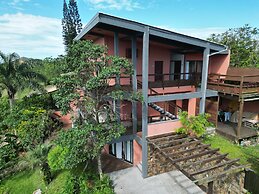 Hospedaria Noite Lunar - Praia do Rosa - SC