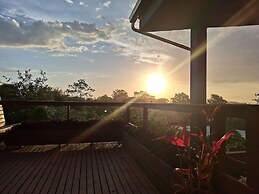 Hospedaria Noite Lunar - Praia do Rosa - SC