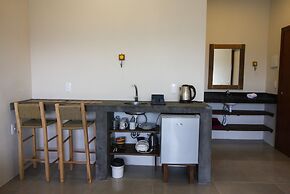 Hospedaria Noite Lunar - Praia do Rosa - SC