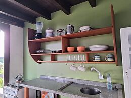 Hospedaria Noite Lunar - Praia do Rosa - SC