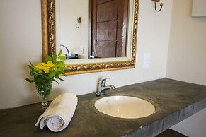 Hospedaria Noite Lunar - Praia do Rosa - SC