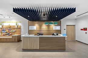 Home2 Suites By Hilton Riverside Downtown