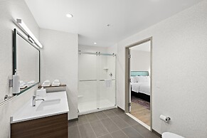 Home2 Suites By Hilton Riverside Downtown