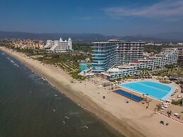 Aria Ocean Condominios