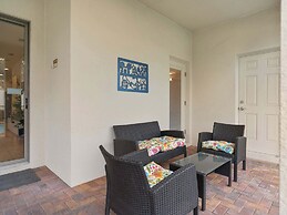 Family Fun Retreat Near Disney With Game Room & Themed Bedrooms