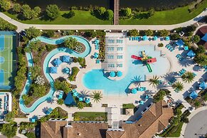 Family Fun Retreat Near Disney With Game Room & Themed Bedrooms