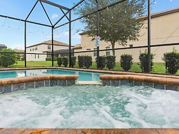 Family Fun Retreat Near Disney With Game Room & Themed Bedrooms